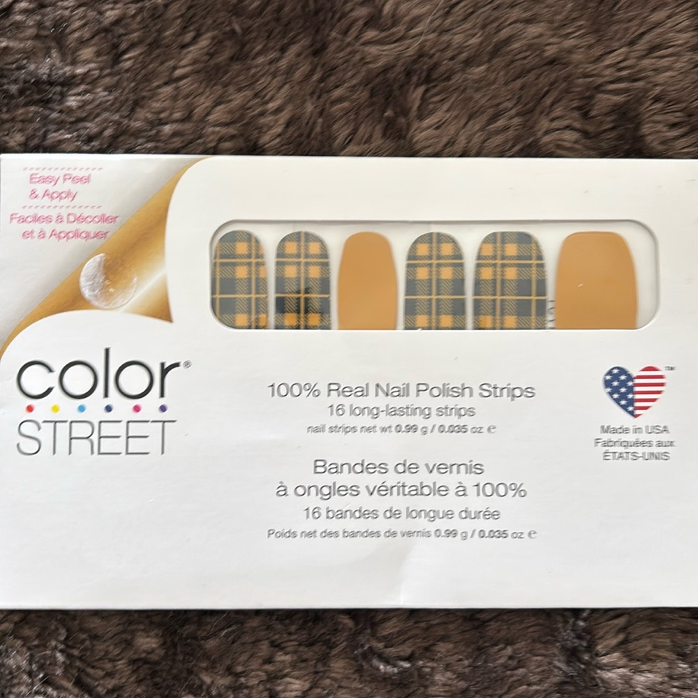 Color Street “Breaking Plaid” nail polish strips